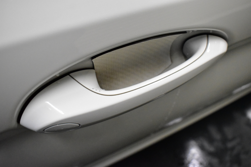 BMW 5シリーズ 530iﾂｰﾘﾝｸﾞ Mｽﾎﾟｰﾂ 型式変更後(JT20) ｾﾚｸﾄP 全面液晶ﾒｰﾀｰ ﾊﾟﾉﾗﾏｻﾝﾙｰﾌ ﾊｰﾏﾝｶｰﾄﾞﾝ LEDﾍｯﾄﾞﾗｲﾄ 全席ﾋｰﾀｰ付黒革 追従ACC HUD ﾀｯﾁﾊﾟﾈﾙHDDﾅﾋﾞ 全周囲ｶﾒﾗ3Dﾋﾞｭｰ Pｱｼｽﾄ 車線変更&逸脱&歩行者警告 衝突軽減B 19AW 電動Rｹﾞｰﾄ 社外ﾜｲﾔﾚｽ充電 2年保証