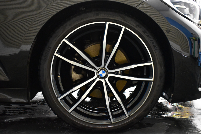 BMW 3シリーズ 320d Xﾄﾞﾗｲﾌﾞ ｼﾄﾘﾝﾌﾞﾗｯｸED 4WD 首都圏限定88台 ﾊｲﾗｲﾝ&ｺﾝﾌｫｰﾄP ﾊﾟｰｷﾝｸﾞｱｼｽﾄﾌﾟﾗｽ ﾋｰﾀｰ付ｳﾞｧｰﾈｽｶｵｲｽﾀｰﾚｻﾞｰ 19AW 全周囲ｶﾒﾗ 追従ACC ﾗｲﾌﾞｺｯｸﾋﾟｯﾄ ﾀｯﾁﾊﾟﾈﾙHDDﾅﾋﾞ ｱｯﾌﾟﾙｶｰﾌﾟﾚｲ ﾜｲﾔﾚｽ充電 電動ﾄﾗﾝｸ 2年保証