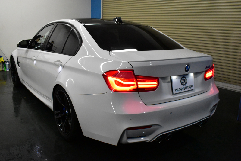 BMW Mシリーズ M3ｾﾀﾞﾝ MDCT LCI後期 KW車高調(Ver3) ﾍｷｻｺﾞﾅﾙLEDﾍｯﾄﾞﾗｲﾄ ﾋｰﾀｰ付黒革 ｶｰﾎﾞﾝﾙｰﾌ&ｲﾝﾃﾘｱ&Fﾘｯﾌﾟ ﾀｯﾁﾊﾟﾈﾙﾅﾋﾞﾊｰﾏﾝｶｰﾄﾞﾝ  ﾌﾙｾｸﾞBｶﾒﾗ前後PDC HUD 7速DCT ｵﾌﾟｼｮﾝ19AW 衝突軽減ﾌﾞﾚｰｷ 車線変更&車線逸脱&歩行者警告 2年保証