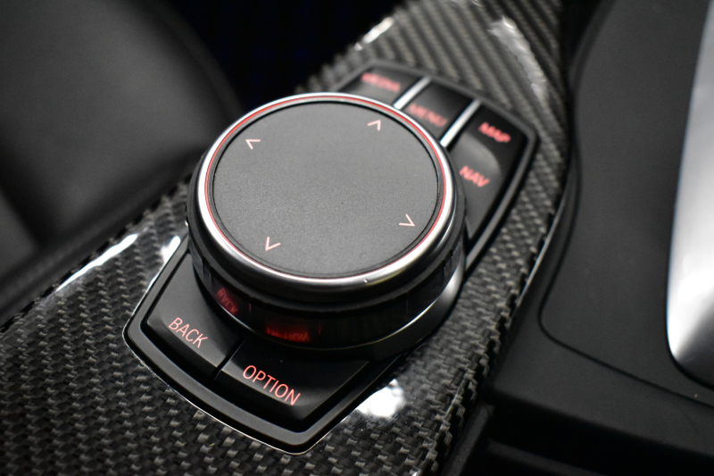 BMW Mシリーズ M3ｾﾀﾞﾝ MDCT LCI後期 KW車高調(Ver3) ﾍｷｻｺﾞﾅﾙLEDﾍｯﾄﾞﾗｲﾄ ﾋｰﾀｰ付黒革 ｶｰﾎﾞﾝﾙｰﾌ&ｲﾝﾃﾘｱ&Fﾘｯﾌﾟ ﾀｯﾁﾊﾟﾈﾙﾅﾋﾞﾊｰﾏﾝｶｰﾄﾞﾝ  ﾌﾙｾｸﾞBｶﾒﾗ前後PDC HUD 7速DCT ｵﾌﾟｼｮﾝ19AW 衝突軽減ﾌﾞﾚｰｷ 車線変更&車線逸脱&歩行者警告 2年保証
