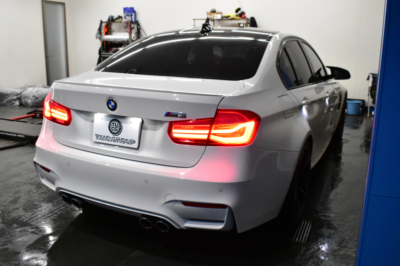 BMW Mシリーズ M3ｾﾀﾞﾝ MDCT LCI後期 KW車高調(Ver3) ﾍｷｻｺﾞﾅﾙLEDﾍｯﾄﾞﾗｲﾄ ﾋｰﾀｰ付黒革 ｶｰﾎﾞﾝﾙｰﾌ&ｲﾝﾃﾘｱ&Fﾘｯﾌﾟ ﾀｯﾁﾊﾟﾈﾙﾅﾋﾞﾊｰﾏﾝｶｰﾄﾞﾝ  ﾌﾙｾｸﾞBｶﾒﾗ前後PDC HUD 7速DCT ｵﾌﾟｼｮﾝ19AW 衝突軽減ﾌﾞﾚｰｷ 車線変更&車線逸脱&歩行者警告 2年保証