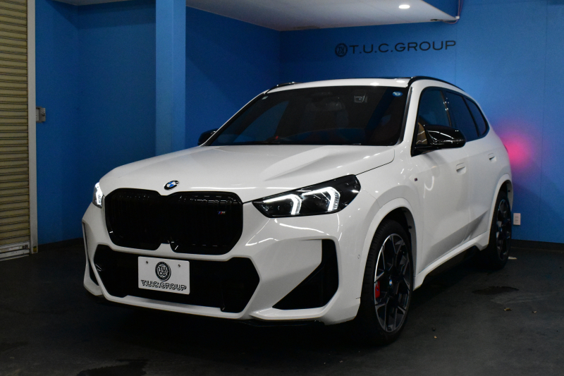 BMW X1 M35i Xﾄﾞﾗｲﾌﾞ 新車保証R10年10月30日迄 7速DCT 4WD 1ｵｰﾅｰ ﾊﾟﾉﾗﾏｻﾝR ﾋｰﾀｰ付電動赤黒ｳﾞｪｶﾞﾝｻﾞｱｸﾃｨﾌﾞｼｰﾄ 20AW Mｽﾎﾟｰﾂﾌﾞﾚｰｷ(ﾚｯﾄﾞ) ｶｰﾌﾞﾄﾞﾃﾞｨｽﾌﾟﾚｲ ﾗｲﾌﾞｺｯｸﾋﾟｯﾄ ﾊｰﾏﾝｶｰﾄﾞﾝ ｽﾃｱﾘﾝｸﾞﾋｰﾀｰ ACC HUD 可変Mｻｽ 2年保証