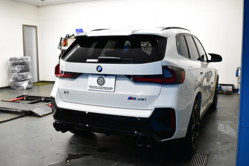 BMW X1 M35i Xﾄﾞﾗｲﾌﾞ 新車保証R10年10月30日迄 7速DCT 4WD 1ｵｰﾅｰ ﾊﾟﾉﾗﾏｻﾝR ﾋｰﾀｰ付電動赤黒ｳﾞｪｶﾞﾝｻﾞｱｸﾃｨﾌﾞｼｰﾄ 20AW Mｽﾎﾟｰﾂﾌﾞﾚｰｷ(ﾚｯﾄﾞ) ｶｰﾌﾞﾄﾞﾃﾞｨｽﾌﾟﾚｲ ﾗｲﾌﾞｺｯｸﾋﾟｯﾄ ﾊｰﾏﾝｶｰﾄﾞﾝ ｽﾃｱﾘﾝｸﾞﾋｰﾀｰ ACC HUD 可変Mｻｽ 2年保証