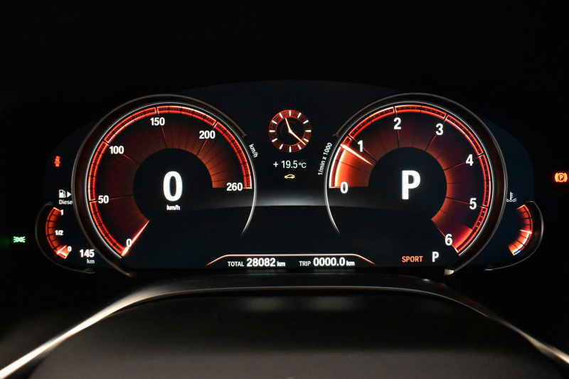 BMW 7シリーズ 740d XﾄﾞﾗｲﾌﾞMｽﾎﾟｰﾂ  4WD ｻﾝﾙｰﾌ ﾚｰｻﾞｰLED 3DﾃﾞｻﾞｲﾝFﾘｯﾌﾟｽﾎﾟｲﾗ ﾘﾓｰﾄP Fﾏｯｻｰｼﾞ&ﾍﾞﾝﾁﾚｰｼｮﾝ全席ﾋｰﾀｰ付黒革 ACC HUD ﾊｰﾏﾝｶｰﾄﾞﾝ ｼﾞｪｽﾁｬｰｺﾝﾄﾛｰﾙ ﾀｯﾁﾊﾟﾈﾙ対応HDDﾅﾋﾞ3Dﾋﾞｭｰ 車線変更&逸脱警告 液晶ﾒｰﾀｰ 電動ﾄﾗﾝｸ 2年保証