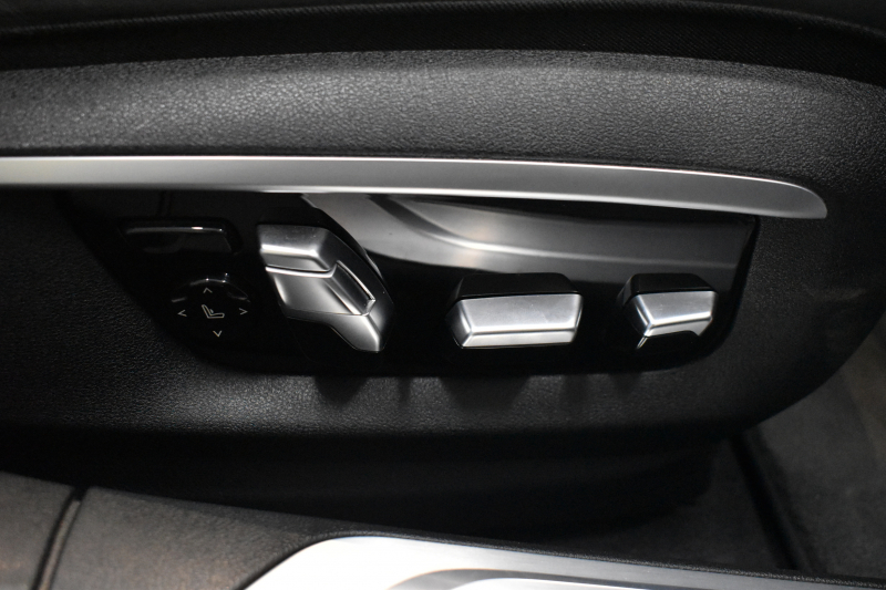 BMW 7シリーズ 750i Mｽﾎﾟｰﾂ V8 ｻﾝR Fﾏｯｻｰｼﾞ&ﾍﾞﾝﾁﾚｰｼｮﾝ 全席ﾋｰﾀｰ付黒革 ﾚｰｻﾞｰLED  液晶ｷｰ ﾘﾓｰﾄｺﾝﾄﾛｰﾙﾊﾟｰｷﾝｸﾞ 追従ACC HUD ﾊｰﾏﾝｶｰﾄﾞﾝ ｼﾞｪｽﾁｬｰｺﾝﾄﾛｰﾙ ﾀｯﾁﾊﾟﾈﾙ対応HDDﾅﾋﾞ3Dﾋﾞｭｰ Bｶﾒﾗ 車線変更&逸脱&歩行者警告 液晶ﾒｰﾀｰ 電動ﾄﾗﾝｸ 2年保証