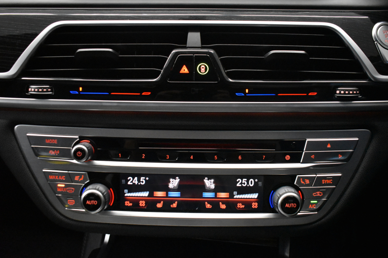 BMW 7シリーズ 750i Mｽﾎﾟｰﾂ V8 ｻﾝR Fﾏｯｻｰｼﾞ&ﾍﾞﾝﾁﾚｰｼｮﾝ 全席ﾋｰﾀｰ付黒革 ﾚｰｻﾞｰLED  液晶ｷｰ ﾘﾓｰﾄｺﾝﾄﾛｰﾙﾊﾟｰｷﾝｸﾞ 追従ACC HUD ﾊｰﾏﾝｶｰﾄﾞﾝ ｼﾞｪｽﾁｬｰｺﾝﾄﾛｰﾙ ﾀｯﾁﾊﾟﾈﾙ対応HDDﾅﾋﾞ3Dﾋﾞｭｰ Bｶﾒﾗ 車線変更&逸脱&歩行者警告 液晶ﾒｰﾀｰ 電動ﾄﾗﾝｸ 2年保証