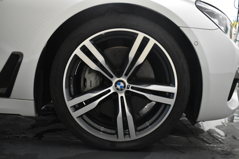 BMW 7シリーズ 750i Mｽﾎﾟｰﾂ V8 ｻﾝR Fﾏｯｻｰｼﾞ&ﾍﾞﾝﾁﾚｰｼｮﾝ 全席ﾋｰﾀｰ付黒革 ﾚｰｻﾞｰLED  液晶ｷｰ ﾘﾓｰﾄｺﾝﾄﾛｰﾙﾊﾟｰｷﾝｸﾞ 追従ACC HUD ﾊｰﾏﾝｶｰﾄﾞﾝ ｼﾞｪｽﾁｬｰｺﾝﾄﾛｰﾙ ﾀｯﾁﾊﾟﾈﾙ対応HDDﾅﾋﾞ3Dﾋﾞｭｰ Bｶﾒﾗ 車線変更&逸脱&歩行者警告 液晶ﾒｰﾀｰ 電動ﾄﾗﾝｸ 2年保証