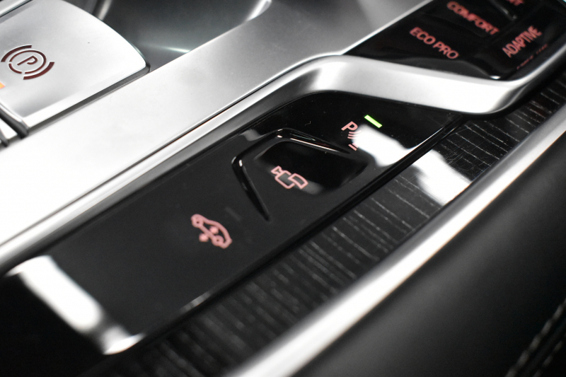 BMW 7シリーズ 750i Mｽﾎﾟｰﾂ V8 ｻﾝR Fﾏｯｻｰｼﾞ&ﾍﾞﾝﾁﾚｰｼｮﾝ 全席ﾋｰﾀｰ付黒革 ﾚｰｻﾞｰLED  液晶ｷｰ ﾘﾓｰﾄｺﾝﾄﾛｰﾙﾊﾟｰｷﾝｸﾞ 追従ACC HUD ﾊｰﾏﾝｶｰﾄﾞﾝ ｼﾞｪｽﾁｬｰｺﾝﾄﾛｰﾙ ﾀｯﾁﾊﾟﾈﾙ対応HDDﾅﾋﾞ3Dﾋﾞｭｰ Bｶﾒﾗ 車線変更&逸脱&歩行者警告 液晶ﾒｰﾀｰ 電動ﾄﾗﾝｸ 2年保証