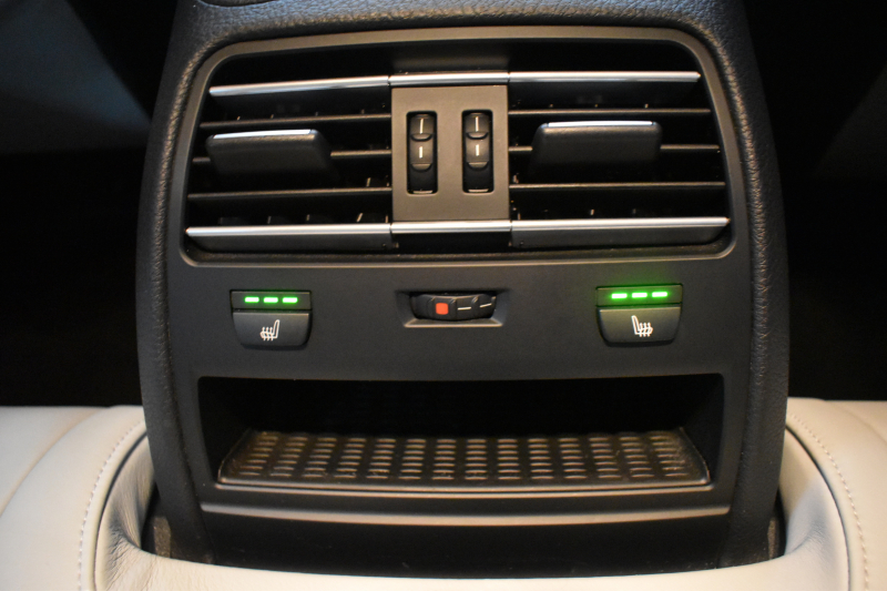 BMW Mシリーズ M6ｸﾞﾗﾝｸｰﾍﾟ MDCT 正規D車 左H ｶｰﾎﾞﾝﾙｰﾌ 7速DCT LEDﾍｯﾄﾞﾗｲﾄ ﾋｰﾀｰ付ｼﾙﾊﾞｰｽﾄｰﾝﾚｻﾞｰ 衝突軽減B 車線逸脱&歩行者警告 可変Mｻｽ Mﾌﾞﾚｰｷ HUD 20AW TOPﾋﾞｭｰ Bｶﾒﾗ ｿﾌﾄｸﾛｰｽﾞﾄﾞｱ 電動Rｻﾝｼｪｰﾄﾞ 2年保証