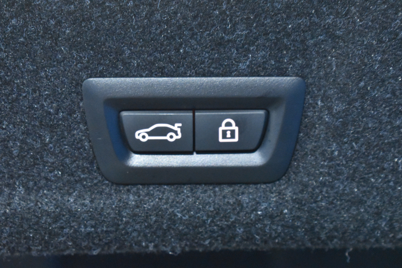 BMW 3シリーズ 320i Mｽﾎﾟｰﾂ ｺﾝﾌｫｰﾄP G20型 ﾋｰﾀｰ付茶革 電動ﾄﾗﾝｸ HiFiｽﾋﾟｰｶｰ ﾀｯﾁﾊﾟﾈﾙﾅﾋﾞ ｱｯﾌﾟﾙｶｰﾌﾟﾚｲ ﾌﾙｾｸﾞCD/DVD再生 19AW 追従ACC LEDﾍｯﾄﾞﾗｲﾄ 側面衝突&車線変更&逸脱&歩行車警告 液晶ﾒｰﾀｰ 後退ｱｼｽﾄ Pｱｼｽﾄ ｱｸﾃｨﾌﾞPDC緊急ﾌﾞﾚｰｷ  2年保証