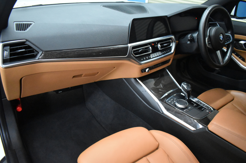 BMW 3シリーズ 320i Mｽﾎﾟｰﾂ ｺﾝﾌｫｰﾄP G20型 ﾋｰﾀｰ付茶革 電動ﾄﾗﾝｸ HiFiｽﾋﾟｰｶｰ ﾀｯﾁﾊﾟﾈﾙﾅﾋﾞ ｱｯﾌﾟﾙｶｰﾌﾟﾚｲ ﾌﾙｾｸﾞCD/DVD再生 19AW 追従ACC LEDﾍｯﾄﾞﾗｲﾄ 側面衝突&車線変更&逸脱&歩行車警告 液晶ﾒｰﾀｰ 後退ｱｼｽﾄ Pｱｼｽﾄ ｱｸﾃｨﾌﾞPDC緊急ﾌﾞﾚｰｷ  2年保証