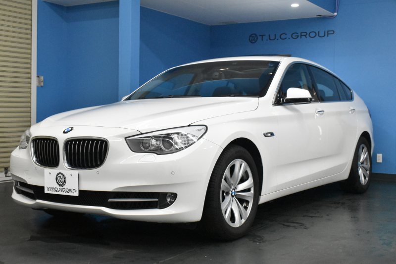 BMW 5シリーズ 535iｸﾞﾗﾝﾂｰﾘｽﾓ ｺﾝﾌｫｰﾄP ﾊﾟﾉﾗﾏｻﾝﾙｰﾌ 1ｵｰﾅｰ 全席ﾋｰﾀｰ前席ﾍﾞﾝﾁﾚｰｼｮﾝ付黒革 ｽﾏｰﾄｷｰ ﾌﾙｾｸﾞ ﾅﾋﾞTOPﾋﾞｭｰ Bｶﾒﾗ 前後PDC 電動ﾄﾗﾝｸ ｸﾙｺﾝ 18AW ETC 2年保証