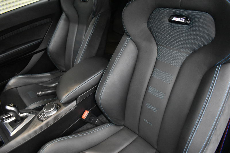 BMW Mシリーズ M2 ｺﾝﾍﾟﾃｨｼｮﾝ MDCT 7速DCT LCI後期 ｱｸﾗﾎﾟ ﾋﾞｯﾁﾏﾌﾗｰ ｱﾀﾞﾌﾟﾃｨﾌﾞﾍｷｻｺﾞﾅﾙLEDﾍｯﾄﾞﾗｲﾄ&ﾃｰﾙ ﾋｰﾀｰ付黒革 ﾀｯﾁﾊﾟﾈﾙHDDﾅﾋﾞ 19AW 車線逸脱&歩行者警告 衝突軽減ﾌﾞﾚｰｷ ｶｰﾎﾞﾝｲﾝﾃﾘｱ Bｶﾒﾗ iｽﾄｯﾌﾟ ｽﾏｰﾄｷｰ 2年保証