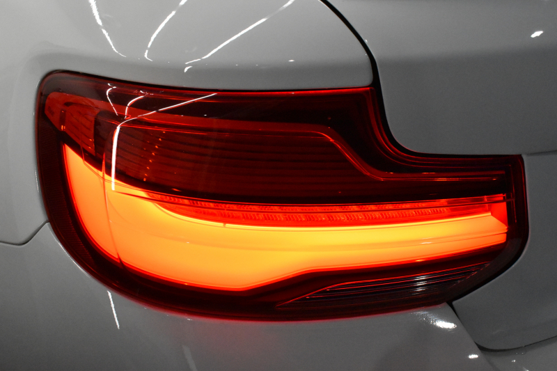 BMW Mシリーズ M2 ｺﾝﾍﾟﾃｨｼｮﾝ MDCT 7速DCT LCI後期 ｱｸﾗﾎﾟ ﾋﾞｯﾁﾏﾌﾗｰ ｱﾀﾞﾌﾟﾃｨﾌﾞﾍｷｻｺﾞﾅﾙLEDﾍｯﾄﾞﾗｲﾄ&ﾃｰﾙ ﾋｰﾀｰ付黒革 ﾀｯﾁﾊﾟﾈﾙHDDﾅﾋﾞ 19AW 車線逸脱&歩行者警告 衝突軽減ﾌﾞﾚｰｷ ｶｰﾎﾞﾝｲﾝﾃﾘｱ Bｶﾒﾗ iｽﾄｯﾌﾟ ｽﾏｰﾄｷｰ 2年保証