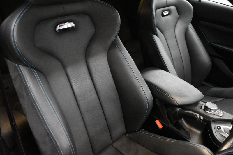 BMW Mシリーズ M2 ｺﾝﾍﾟﾃｨｼｮﾝ MDCT 7速DCT LCI後期 ｱｸﾗﾎﾟ ﾋﾞｯﾁﾏﾌﾗｰ ｱﾀﾞﾌﾟﾃｨﾌﾞﾍｷｻｺﾞﾅﾙLEDﾍｯﾄﾞﾗｲﾄ&ﾃｰﾙ ﾋｰﾀｰ付黒革 ﾀｯﾁﾊﾟﾈﾙHDDﾅﾋﾞ 19AW 車線逸脱&歩行者警告 衝突軽減ﾌﾞﾚｰｷ ｶｰﾎﾞﾝｲﾝﾃﾘｱ Bｶﾒﾗ iｽﾄｯﾌﾟ ｽﾏｰﾄｷｰ 2年保証