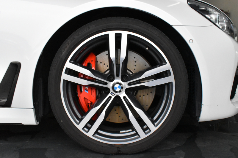 BMW 7シリーズ 740i Mｽﾎﾟｰﾂ ﾘｱｺﾝﾌｫｰﾄP ﾘｱｴﾝﾀｰﾃｲﾒﾝﾄ 後席ﾓﾆﾀｰ ﾃﾞｨｽﾌﾟﾚｲｷｰ ﾘﾓｰﾄ駐車 ｻﾝﾙｰﾌ ﾚｰｻﾞｰLED 前席ﾏｯｻｰｼﾞ全席ﾋｰﾀｰ&ﾍﾞﾝﾁﾚｰｼｮﾝ付茶革 ACC HUD ﾊｰﾏﾝｶｰﾄﾞﾝ ｼﾞｪｽﾁｬｰｺﾝﾄﾛｰﾙ ﾀｯﾁﾊﾟﾈﾙﾅﾋﾞ3Dﾋﾞｭｰ LCW 液晶ﾒｰﾀｰ 2年保証