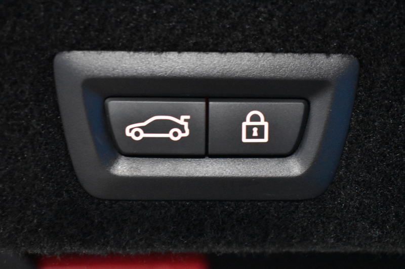 BMW 7シリーズ 740i Mｽﾎﾟｰﾂ ﾘｱｺﾝﾌｫｰﾄP ﾘｱｴﾝﾀｰﾃｲﾒﾝﾄ 後席ﾓﾆﾀｰ ﾃﾞｨｽﾌﾟﾚｲｷｰ ﾘﾓｰﾄ駐車 ｻﾝﾙｰﾌ ﾚｰｻﾞｰLED 前席ﾏｯｻｰｼﾞ全席ﾋｰﾀｰ&ﾍﾞﾝﾁﾚｰｼｮﾝ付茶革 ACC HUD ﾊｰﾏﾝｶｰﾄﾞﾝ ｼﾞｪｽﾁｬｰｺﾝﾄﾛｰﾙ ﾀｯﾁﾊﾟﾈﾙﾅﾋﾞ3Dﾋﾞｭｰ LCW 液晶ﾒｰﾀｰ 2年保証