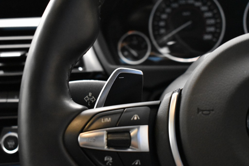 BMW 4シリーズ 435i ｶﾌﾞﾘｵﾚMｽﾎﾟｰﾂ ｱﾄﾞﾊﾞﾝｽﾄﾞｱｸﾃｨﾌﾞｾｰﾌﾃｨｰP Mﾊﾟﾌｫ-ﾏﾝｽ20AW 追従ACC HUD 直6ﾀｰﾎﾞ 電動ﾒﾀﾙﾙｰﾌ ﾋｰﾀｰ付黒革ｴｱｶﾗｰ LEDﾍｯﾄﾞﾗｲﾄ 車線逸脱&歩行者警告 衝突軽減B ﾌﾙｾｸﾞﾅﾋﾞBｶﾒﾗ前後PDC ｽﾏｰﾄｷｰ 2年保証