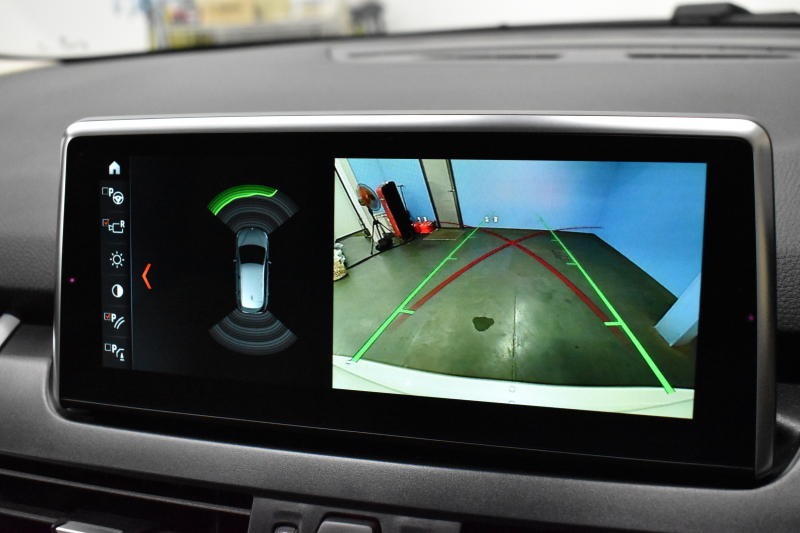 BMW 2シリーズ 218dｱｸﾃｨﾌﾞﾂｱﾗｰ ﾗｸﾞｼﾞｭｱﾘｰ ｱﾄﾞﾊﾞﾝｽﾄﾞｱｸﾃｨﾌﾞｾｰﾌﾃｨｰP 追従ACC HUD ﾋｰﾀｰ付ﾍﾞｰｼﾞｭﾚｻﾞｰ ﾀｯﾁﾊﾟﾈﾙﾅﾋﾞBｶﾒﾗ ﾘｱPDC LEDﾍｯﾄﾞﾗｲﾄ 衝突軽減ﾌﾞﾚｰｷ 車線逸脱&歩行者警告 電動開閉Rｹﾞｰﾄ ｽﾏｰﾄｷｰ 2年保証