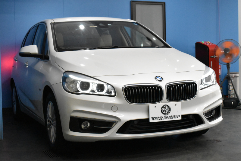 BMW 2シリーズ 218dｱｸﾃｨﾌﾞﾂｱﾗｰ ﾗｸﾞｼﾞｭｱﾘｰ ｱﾄﾞﾊﾞﾝｽﾄﾞｱｸﾃｨﾌﾞｾｰﾌﾃｨｰP 追従ACC HUD ﾋｰﾀｰ付ﾍﾞｰｼﾞｭﾚｻﾞｰ ﾀｯﾁﾊﾟﾈﾙﾅﾋﾞBｶﾒﾗ ﾘｱPDC LEDﾍｯﾄﾞﾗｲﾄ 衝突軽減ﾌﾞﾚｰｷ 車線逸脱&歩行者警告 電動開閉Rｹﾞｰﾄ ｽﾏｰﾄｷｰ 2年保証