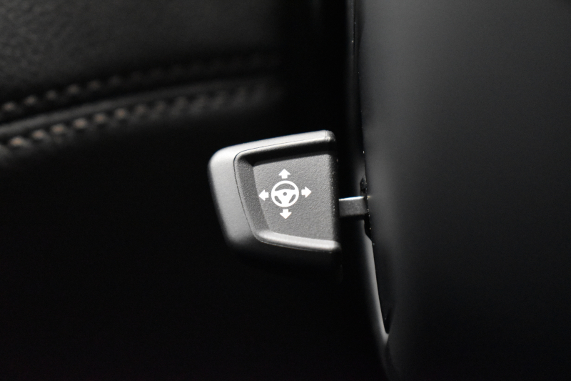 BMW 7シリーズ 740i ﾌﾟﾗｽP ｻﾝﾙｰﾌ ﾚｰｻﾞｰLEDﾗｲﾄ Fﾏｯｻｰｼﾞ&ﾍﾞﾝﾁﾚｰｼｮﾝ 全席ﾋｰﾀｰ付黒革 追従ACC HUD ﾊｰﾏﾝｶｰﾄﾞﾝ ｼﾞｪｽﾁｬｰｺﾝﾄﾛｰﾙ ﾀｯﾁﾊﾟﾈﾙ対応HDDﾅﾋﾞ3Dﾋﾞｭｰ Bｶﾒﾗ 車線変更&逸脱&歩行者警告 液晶ﾒｰﾀｰ 19AW 電動ﾄﾗﾝｸ Bｶﾒﾗ 2年保証