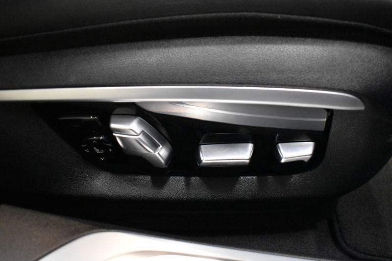 BMW 7シリーズ 740i ﾌﾟﾗｽP ｻﾝﾙｰﾌ ﾚｰｻﾞｰLEDﾗｲﾄ Fﾏｯｻｰｼﾞ&ﾍﾞﾝﾁﾚｰｼｮﾝ 全席ﾋｰﾀｰ付黒革 追従ACC HUD ﾊｰﾏﾝｶｰﾄﾞﾝ ｼﾞｪｽﾁｬｰｺﾝﾄﾛｰﾙ ﾀｯﾁﾊﾟﾈﾙ対応HDDﾅﾋﾞ3Dﾋﾞｭｰ Bｶﾒﾗ 車線変更&逸脱&歩行者警告 液晶ﾒｰﾀｰ 19AW 電動ﾄﾗﾝｸ Bｶﾒﾗ 2年保証