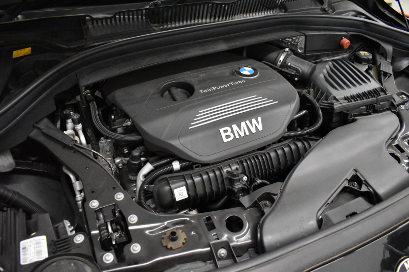 BMW 2シリーズ 220iｸﾞﾗﾝﾂｱﾗｰ ﾗｸﾞｼﾞｭｱﾘｰ 3列ｼｰﾄ 7人乗り ｱﾄﾞﾊﾞﾝｽﾄﾞｱｸﾃｨﾌﾞｾｰﾌﾃｨｰP 追従ACC HUD ﾋｰﾀｰ付黒革 LEDﾍｯﾄﾞﾗｲﾄ 衝突軽減ﾌﾞﾚｰｷ 車線逸脱&歩行者警告 ﾀｯﾁﾊﾟｯﾄﾞﾅﾋﾞ 前後PDC Bｶﾒﾗ 電動ﾄﾗﾝｸ ﾊﾟｰｷﾝｸﾞｱｼｽﾄ 17AW ｽﾏｰﾄｷｰ 2年保証