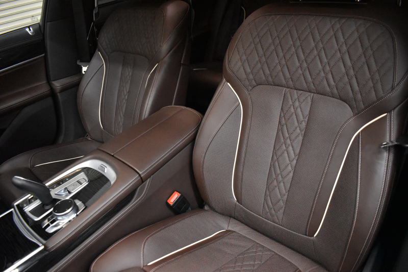 BMW 7シリーズ 740Ld Xﾄﾞﾗｲﾌﾞ Mｽﾎﾟｰﾂ ﾛﾝｸﾞ 後席ﾓﾆﾀｰ ﾊﾟﾉﾗﾏｻﾝR ﾚｰｻﾞｰLEDﾗｲﾄ 追従ACC HUD 全席ﾋｰﾀｰ&ﾍﾞﾝﾁﾚｰｼｮﾝ 前席ﾏｯｻｰｼﾞ付茶革 LCW ｼﾞｪｽﾁｬｰｺﾝﾄﾛｰﾙ対応ﾀｯﾁﾊﾟﾈﾙﾅﾋﾞ 3Dﾋﾞｭｰ ﾊｰﾏﾝｶｰﾄﾞﾝ ﾘﾓｰﾄ駐車 液晶ﾒｰﾀｰ 電動ﾄﾗﾝｸ 2年保証