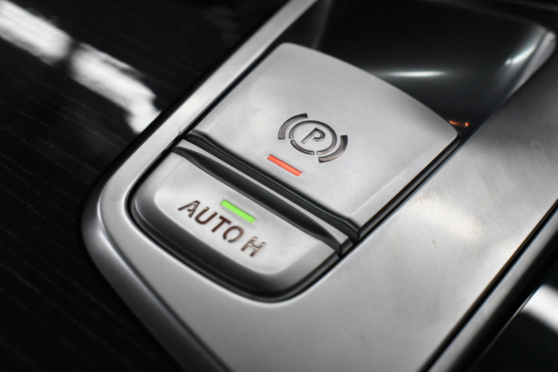 BMW 7シリーズ 740Ld Xﾄﾞﾗｲﾌﾞ Mｽﾎﾟｰﾂ ﾛﾝｸﾞ 後席ﾓﾆﾀｰ ﾊﾟﾉﾗﾏｻﾝR ﾚｰｻﾞｰLEDﾗｲﾄ 追従ACC HUD 全席ﾋｰﾀｰ&ﾍﾞﾝﾁﾚｰｼｮﾝ 前席ﾏｯｻｰｼﾞ付茶革 LCW ｼﾞｪｽﾁｬｰｺﾝﾄﾛｰﾙ対応ﾀｯﾁﾊﾟﾈﾙﾅﾋﾞ 3Dﾋﾞｭｰ ﾊｰﾏﾝｶｰﾄﾞﾝ ﾘﾓｰﾄ駐車 液晶ﾒｰﾀｰ 電動ﾄﾗﾝｸ 2年保証