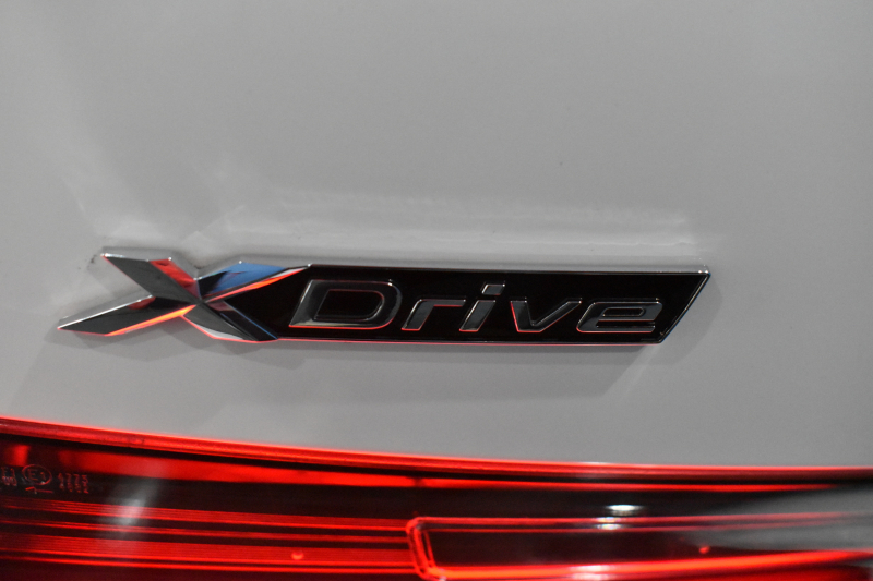 BMW 3シリーズ 320d xﾄﾞﾗｲﾌﾞ ﾂｰﾘﾝｸﾞMｽﾎﾟｰﾂ ｺﾝﾌｫｰﾄP 4WD  追従ACC ﾋｰﾀｰ付ﾊｰﾌﾚｻﾞｰ Pｱｼｽﾄﾌﾟﾗｽ 全周ｶﾒﾗ3Dﾋﾞｭｰ LEDﾍｯﾄﾞﾗｲﾄ 側面衝突&車線変更&逸脱&歩行車警告 後退ｱｼｽﾄ ｱｸﾃｨﾌﾞPDC緊急ﾌﾞﾚｰｷ ﾀｯﾁﾊﾟﾈﾙﾅﾋﾞ ｱｯﾌﾟﾙｶｰﾌﾟﾚｲ 電動ﾄﾗﾝｸ 2年保証