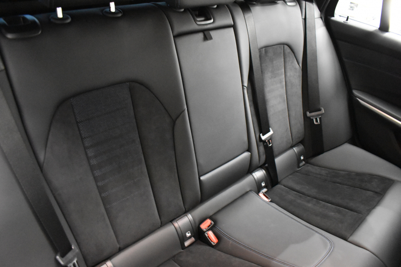 BMW 3シリーズ 320d xﾄﾞﾗｲﾌﾞ ﾂｰﾘﾝｸﾞMｽﾎﾟｰﾂ ｺﾝﾌｫｰﾄP 4WD  追従ACC ﾋｰﾀｰ付ﾊｰﾌﾚｻﾞｰ Pｱｼｽﾄﾌﾟﾗｽ 全周ｶﾒﾗ3Dﾋﾞｭｰ LEDﾍｯﾄﾞﾗｲﾄ 側面衝突&車線変更&逸脱&歩行車警告 後退ｱｼｽﾄ ｱｸﾃｨﾌﾞPDC緊急ﾌﾞﾚｰｷ ﾀｯﾁﾊﾟﾈﾙﾅﾋﾞ ｱｯﾌﾟﾙｶｰﾌﾟﾚｲ 電動ﾄﾗﾝｸ 2年保証