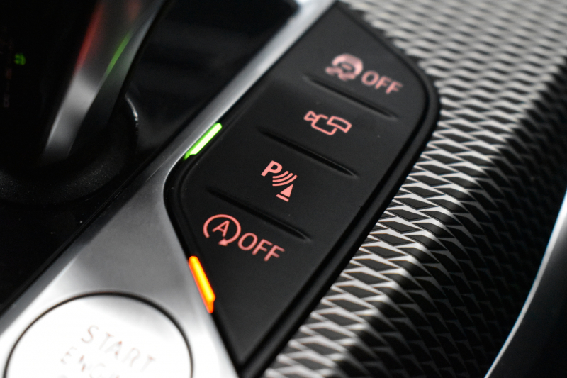 BMW 3シリーズ 320d xﾄﾞﾗｲﾌﾞ ﾂｰﾘﾝｸﾞMｽﾎﾟｰﾂ ｺﾝﾌｫｰﾄP 4WD  追従ACC ﾋｰﾀｰ付ﾊｰﾌﾚｻﾞｰ Pｱｼｽﾄﾌﾟﾗｽ 全周ｶﾒﾗ3Dﾋﾞｭｰ LEDﾍｯﾄﾞﾗｲﾄ 側面衝突&車線変更&逸脱&歩行車警告 後退ｱｼｽﾄ ｱｸﾃｨﾌﾞPDC緊急ﾌﾞﾚｰｷ ﾀｯﾁﾊﾟﾈﾙﾅﾋﾞ ｱｯﾌﾟﾙｶｰﾌﾟﾚｲ 電動ﾄﾗﾝｸ 2年保証