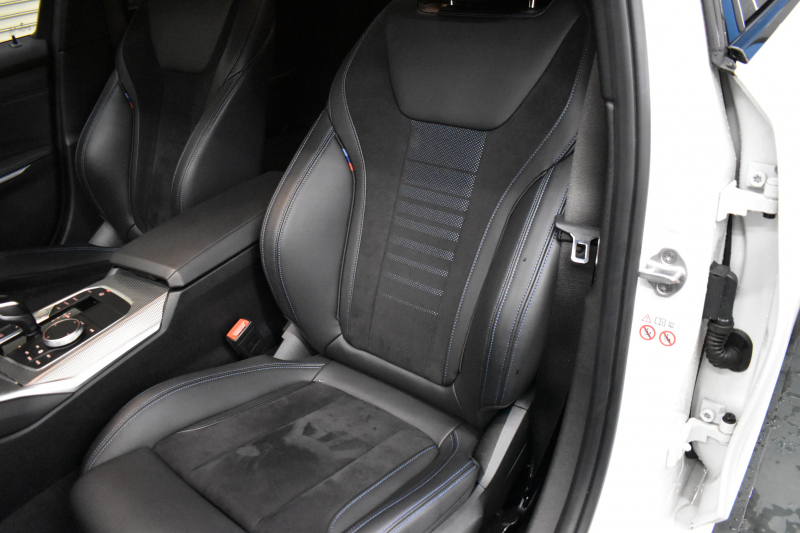 BMW 3シリーズ 320i Mｽﾎﾟｰﾂ G20型  ﾀｯﾁﾊﾟﾈﾙﾅﾋﾞ ｱｯﾌﾟﾙｶｰﾌﾟﾚｲ  追従ACC LEDﾍｯﾄﾞﾗｲﾄ 側面衝突&車線変更&逸脱&歩行車警告 液晶ﾒｰﾀｰ 後退ｱｼｽﾄ Pｱｼｽﾄ ｱｸﾃｨﾌﾞPDC緊急ﾌﾞﾚｰｷ  18AW 2年保証