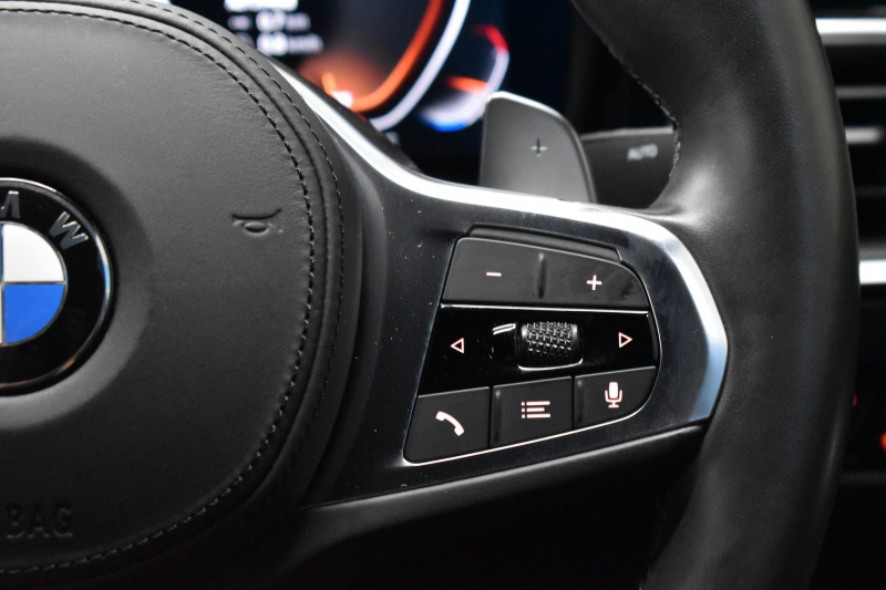 BMW 3シリーズ 320i Mｽﾎﾟｰﾂ G20型  ﾀｯﾁﾊﾟﾈﾙﾅﾋﾞ ｱｯﾌﾟﾙｶｰﾌﾟﾚｲ  追従ACC LEDﾍｯﾄﾞﾗｲﾄ 側面衝突&車線変更&逸脱&歩行車警告 液晶ﾒｰﾀｰ 後退ｱｼｽﾄ Pｱｼｽﾄ ｱｸﾃｨﾌﾞPDC緊急ﾌﾞﾚｰｷ  18AW 2年保証