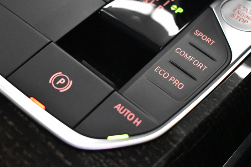 BMW 3シリーズ 320d Xﾄﾞﾗｲﾌﾞ Mｽﾎﾟｰﾂ 4WD ﾊｲﾗｲﾝ&ｺﾝﾌｫｰﾄP G20型 ﾋｰﾀｰ付黒革 ｵﾌﾟｼｮﾝ19AW 追従ACC LEDﾍｯﾄﾞﾗｲﾄ 側面衝突&車線変更&逸脱&歩行車警告 後退ｱｼｽﾄ Pｱｼｽﾄ ｱｸﾃｨﾌﾞPDC緊急ﾌﾞﾚｰｷ ﾀｯﾁﾊﾟﾈﾙﾅﾋﾞ ﾌﾙｾｸﾞ ｱｯﾌﾟﾙｶｰﾌﾟﾚｲ 電動ﾄﾗﾝｸ 2年保証