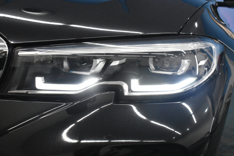 BMW 3シリーズ 320d Xﾄﾞﾗｲﾌﾞ Mｽﾎﾟｰﾂ 4WD ﾊｲﾗｲﾝ&ｺﾝﾌｫｰﾄP G20型 ﾋｰﾀｰ付黒革 ｵﾌﾟｼｮﾝ19AW 追従ACC LEDﾍｯﾄﾞﾗｲﾄ 側面衝突&車線変更&逸脱&歩行車警告 後退ｱｼｽﾄ Pｱｼｽﾄ ｱｸﾃｨﾌﾞPDC緊急ﾌﾞﾚｰｷ ﾀｯﾁﾊﾟﾈﾙﾅﾋﾞ ﾌﾙｾｸﾞ ｱｯﾌﾟﾙｶｰﾌﾟﾚｲ 電動ﾄﾗﾝｸ 2年保証