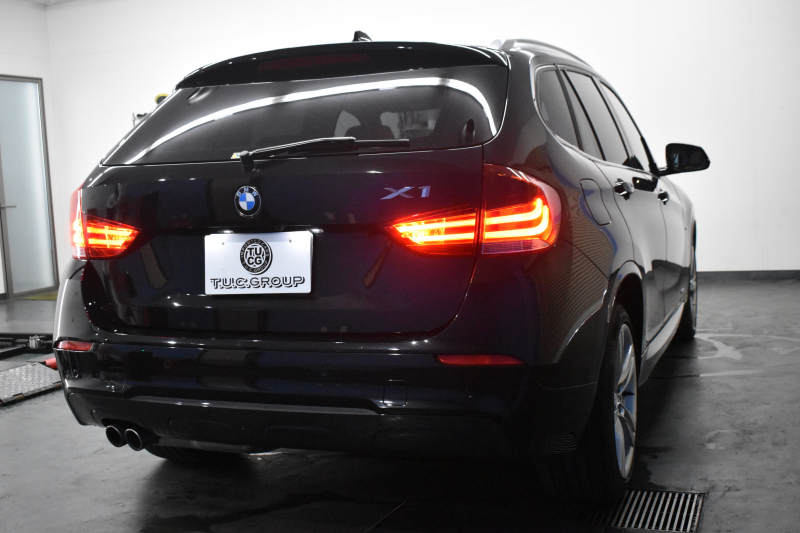 BMW X1 Xﾄﾞﾗｲﾌﾞ 20i ｴｸｽｸﾙｰｼﾌﾞｽﾎﾟｰﾂ 4WD LCI後期 160台限定 ﾚｻﾞｰP ﾋｰﾀｰ付ﾈﾊﾞﾀﾞﾍﾞｰｼﾞｭ革 8速AT 電子ｼﾌﾄ ｺﾝﾌｫｰﾄｱｸｾｽ Mｽﾎﾟｰﾂ専用ｴｱﾛ18AW iﾄﾞﾗｲﾌﾞHDDﾅﾋﾞBｶﾒﾗ 前後PDC BTｵｰﾃﾞｨｵ&ﾊﾝｽﾞﾌﾘｰ通話 ﾘﾝｸﾞ付ｷｾﾉﾝﾗｲﾄ 2年保証