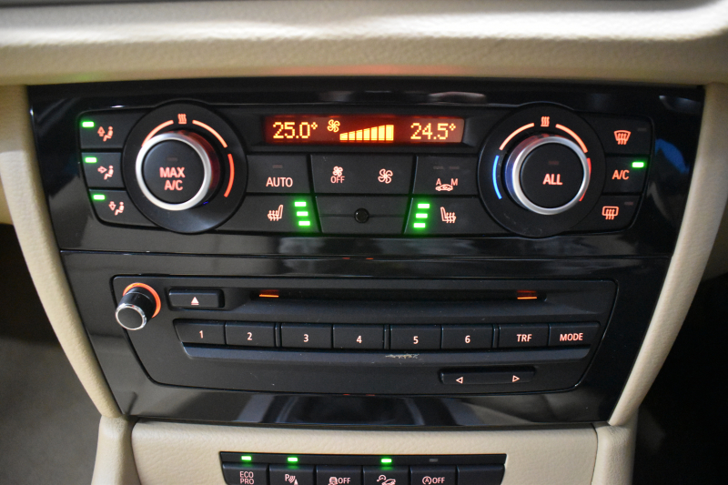 BMW X1 Xﾄﾞﾗｲﾌﾞ 20i ｴｸｽｸﾙｰｼﾌﾞｽﾎﾟｰﾂ 4WD LCI後期 160台限定 ﾚｻﾞｰP ﾋｰﾀｰ付ﾈﾊﾞﾀﾞﾍﾞｰｼﾞｭ革 8速AT 電子ｼﾌﾄ ｺﾝﾌｫｰﾄｱｸｾｽ Mｽﾎﾟｰﾂ専用ｴｱﾛ18AW iﾄﾞﾗｲﾌﾞHDDﾅﾋﾞBｶﾒﾗ 前後PDC BTｵｰﾃﾞｨｵ&ﾊﾝｽﾞﾌﾘｰ通話 ﾘﾝｸﾞ付ｷｾﾉﾝﾗｲﾄ 2年保証