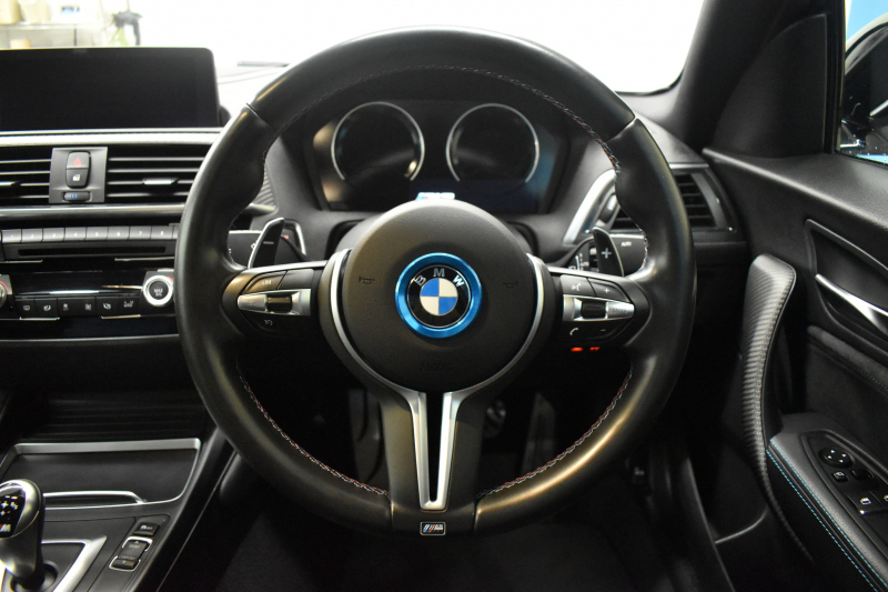 BMW Mシリーズ M2 MDCT 7速DCT LCI後期 ﾋｰﾀｰ付黒革 ｱﾀﾞﾌﾟﾃｨﾌﾞﾍｷｻｺﾞﾅﾙLEDﾍｯﾄﾞﾗｲﾄ&ﾃｰﾙ ﾀｯﾁﾊﾟﾈﾙHDDﾅﾋﾞ 19AW Mﾊﾟﾌｫｰﾏﾝｽﾘｱﾃﾞｨﾌｭｰｻﾞｰ 車線逸脱&歩行者警告 衝突軽減ﾌﾞﾚｰｷ ｶｰﾎﾞﾝｲﾝﾃﾘｱ Bｶﾒﾗ iｽﾄｯﾌﾟ ｽﾏｰﾄｷｰ 2年保証