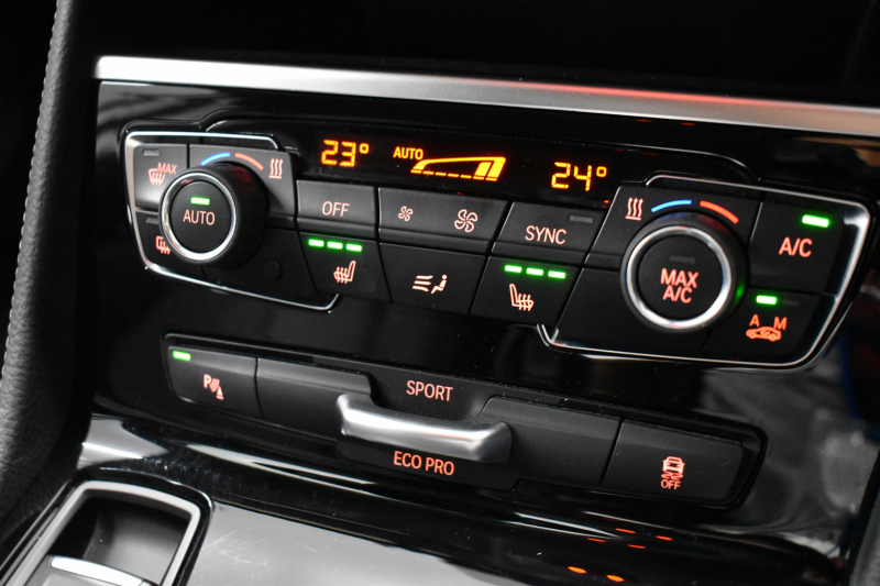 BMW 2シリーズ 218dｸﾞﾗﾝﾂｱﾗｰ ﾗｸﾞｼﾞｭｱﾘｰ  後期 7人乗ﾘ ｱﾄﾞﾊﾞﾝｽﾄﾞｱｸﾃｨﾌﾞｾｰﾌﾃｨｰP ｺﾝﾌｫｰﾄP 追従ACC HUD ﾍｷｻｺﾞﾅﾙLEDﾍｯﾄﾞﾗｲﾄ ﾋｰﾀｰ付黒革 車線逸脱&歩行者警告 17AW ﾀｯﾁﾊﾟﾈﾙﾅﾋﾞ Bｶﾒﾗ 前後PDC 駐車ｱｼｽﾄ 電動ﾄﾗﾝｸ ｽﾏｰﾄｷｰ 2年保証