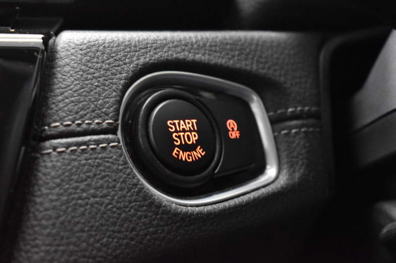 BMW 2シリーズ 218dｸﾞﾗﾝﾂｱﾗｰ ﾗｸﾞｼﾞｭｱﾘｰ  後期 7人乗ﾘ ｱﾄﾞﾊﾞﾝｽﾄﾞｱｸﾃｨﾌﾞｾｰﾌﾃｨｰP ｺﾝﾌｫｰﾄP 追従ACC HUD ﾍｷｻｺﾞﾅﾙLEDﾍｯﾄﾞﾗｲﾄ ﾋｰﾀｰ付黒革 車線逸脱&歩行者警告 17AW ﾀｯﾁﾊﾟﾈﾙﾅﾋﾞ Bｶﾒﾗ 前後PDC 駐車ｱｼｽﾄ 電動ﾄﾗﾝｸ ｽﾏｰﾄｷｰ 2年保証