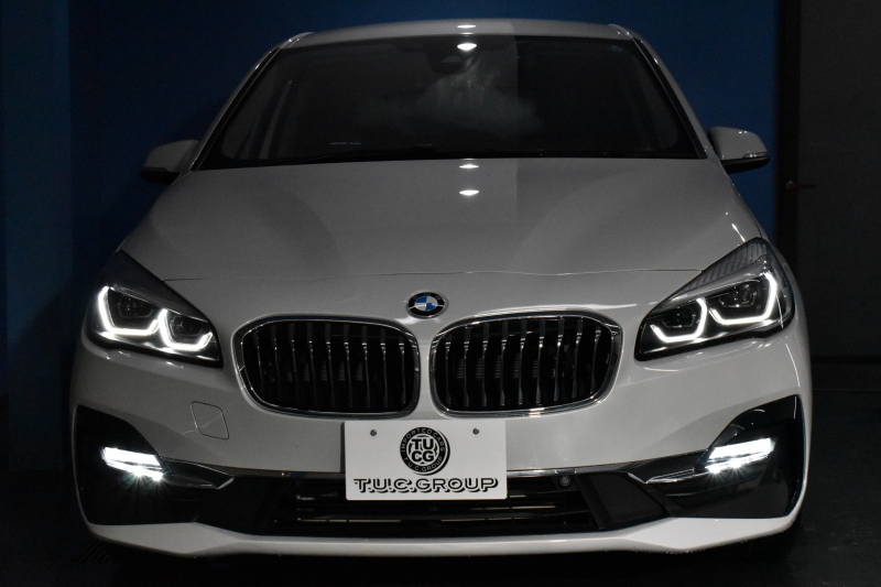 BMW 2シリーズ 218dｸﾞﾗﾝﾂｱﾗｰ ﾗｸﾞｼﾞｭｱﾘｰ  後期 7人乗ﾘ ｱﾄﾞﾊﾞﾝｽﾄﾞｱｸﾃｨﾌﾞｾｰﾌﾃｨｰP ｺﾝﾌｫｰﾄP 追従ACC HUD ﾍｷｻｺﾞﾅﾙLEDﾍｯﾄﾞﾗｲﾄ ﾋｰﾀｰ付黒革 車線逸脱&歩行者警告 17AW ﾀｯﾁﾊﾟﾈﾙﾅﾋﾞ Bｶﾒﾗ 前後PDC 駐車ｱｼｽﾄ 電動ﾄﾗﾝｸ ｽﾏｰﾄｷｰ 2年保証