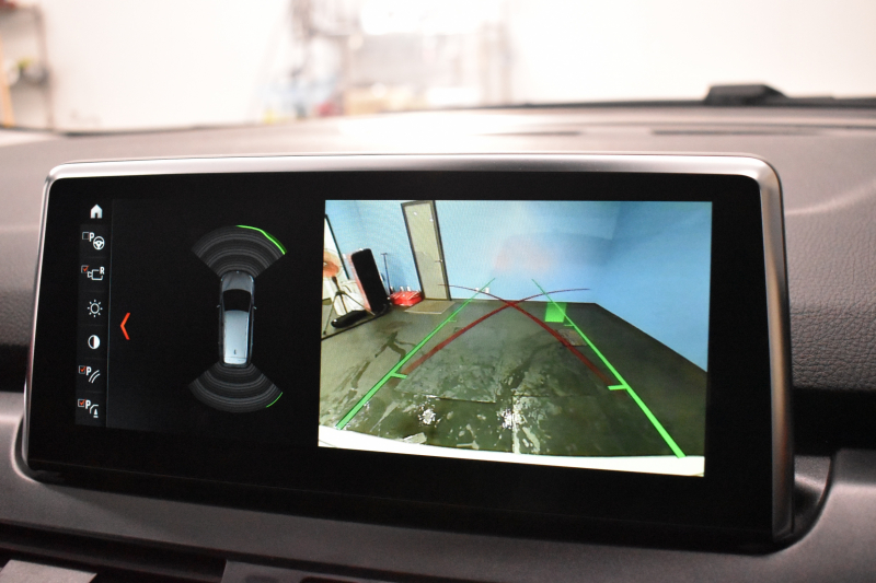 BMW 2シリーズ 218dｸﾞﾗﾝﾂｱﾗｰ ﾗｸﾞｼﾞｭｱﾘｰ  後期 7人乗ﾘ ｱﾄﾞﾊﾞﾝｽﾄﾞｱｸﾃｨﾌﾞｾｰﾌﾃｨｰP ｺﾝﾌｫｰﾄP 追従ACC HUD ﾍｷｻｺﾞﾅﾙLEDﾍｯﾄﾞﾗｲﾄ ﾋｰﾀｰ付黒革 車線逸脱&歩行者警告 17AW ﾀｯﾁﾊﾟﾈﾙﾅﾋﾞ Bｶﾒﾗ 前後PDC 駐車ｱｼｽﾄ 電動ﾄﾗﾝｸ ｽﾏｰﾄｷｰ 2年保証