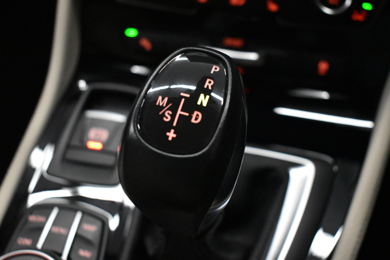 BMW 2シリーズ 218dｸﾞﾗﾝﾂｱﾗｰ ﾗｸﾞｼﾞｭｱﾘｰ 後期LCI 7人乗ﾘ ｱﾄﾞﾊﾞﾝｽﾄﾞｱｸﾃｨﾌﾞｾｰﾌﾃｨｰP 追従ACC HUD ﾍｷｺﾞﾅﾙLEDﾍｯﾄﾞﾗｲﾄ ﾋｰﾀｰ付白革 ｺﾝﾌｫｰﾄP 車線逸脱&歩行者警告 ﾀｯﾁﾊﾟﾈﾙﾅﾋﾞ Bｶﾒﾗ ﾌﾙｾｸﾞ 駐車ｱｼｽﾄ 電動ﾄﾗﾝｸ 2年保証