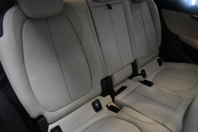 BMW 2シリーズ 218dｸﾞﾗﾝﾂｱﾗｰ ﾗｸﾞｼﾞｭｱﾘｰ 後期LCI 7人乗ﾘ ｱﾄﾞﾊﾞﾝｽﾄﾞｱｸﾃｨﾌﾞｾｰﾌﾃｨｰP 追従ACC HUD ﾍｷｺﾞﾅﾙLEDﾍｯﾄﾞﾗｲﾄ ﾋｰﾀｰ付白革 ｺﾝﾌｫｰﾄP 車線逸脱&歩行者警告 ﾀｯﾁﾊﾟﾈﾙﾅﾋﾞ Bｶﾒﾗ ﾌﾙｾｸﾞ 駐車ｱｼｽﾄ 電動ﾄﾗﾝｸ 2年保証