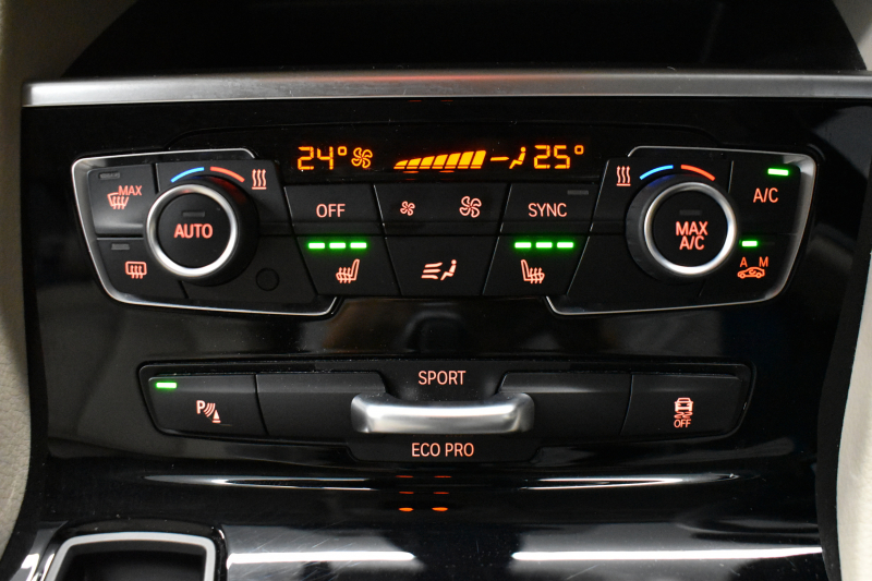 BMW 2シリーズ 218dｸﾞﾗﾝﾂｱﾗｰ ﾗｸﾞｼﾞｭｱﾘｰ 後期LCI 7人乗ﾘ ｱﾄﾞﾊﾞﾝｽﾄﾞｱｸﾃｨﾌﾞｾｰﾌﾃｨｰP 追従ACC HUD ﾍｷｺﾞﾅﾙLEDﾍｯﾄﾞﾗｲﾄ ﾋｰﾀｰ付白革 ｺﾝﾌｫｰﾄP 車線逸脱&歩行者警告 ﾀｯﾁﾊﾟﾈﾙﾅﾋﾞ Bｶﾒﾗ ﾌﾙｾｸﾞ 駐車ｱｼｽﾄ 電動ﾄﾗﾝｸ 2年保証