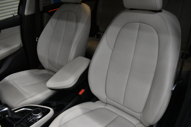 BMW 2シリーズ 218dｸﾞﾗﾝﾂｱﾗｰ ﾗｸﾞｼﾞｭｱﾘｰ 後期LCI 7人乗ﾘ ｱﾄﾞﾊﾞﾝｽﾄﾞｱｸﾃｨﾌﾞｾｰﾌﾃｨｰP 追従ACC HUD ﾍｷｺﾞﾅﾙLEDﾍｯﾄﾞﾗｲﾄ ﾋｰﾀｰ付白革 ｺﾝﾌｫｰﾄP 車線逸脱&歩行者警告 ﾀｯﾁﾊﾟﾈﾙﾅﾋﾞ Bｶﾒﾗ ﾌﾙｾｸﾞ 駐車ｱｼｽﾄ 電動ﾄﾗﾝｸ 2年保証