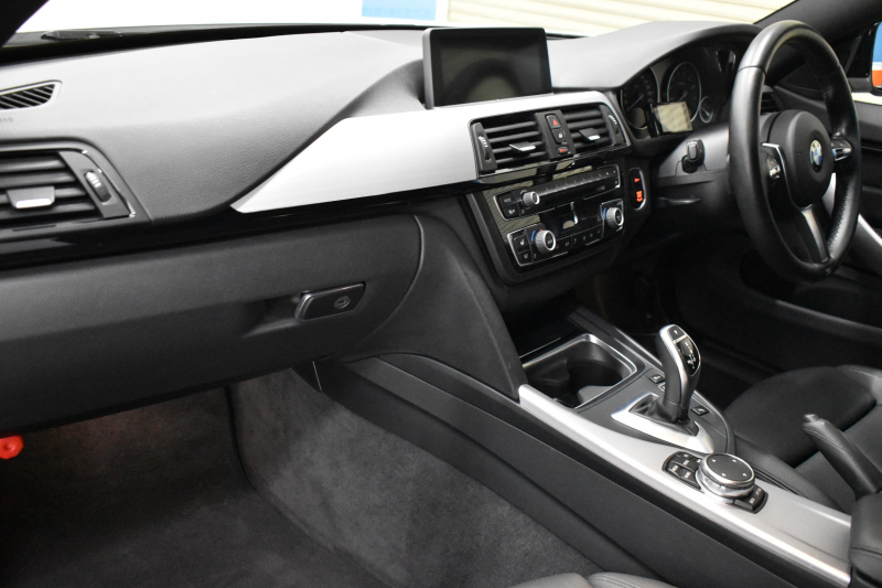 BMW 4シリーズ 435iｸﾞﾗﾝｸｰﾍﾟ Mｽﾎﾟｰﾂ 直6ﾀｰﾎﾞ ｱﾄﾞﾊﾞﾝｽﾄﾞｱｸﾃｨﾌﾞｾｰﾌﾃｨｰP 追従ACC HUD LEDﾍｯﾄﾞﾗｲﾄ ﾋｰﾀｰ付黒革 19AW 車線逸脱&歩行者警告 衝突軽減ﾌﾞﾚｰｷ ﾊﾟﾄﾞﾙS 専用ｴｱﾛ ﾀｯﾁﾊﾟｯﾄﾞﾅﾋﾞ ﾌﾙｾｸﾞ 前後PDC Bｶﾒﾗ 電動ﾄﾗﾝｸ ﾄﾞﾗﾊﾟﾌｫ ｽﾏｰﾄｷｰ 2年保証