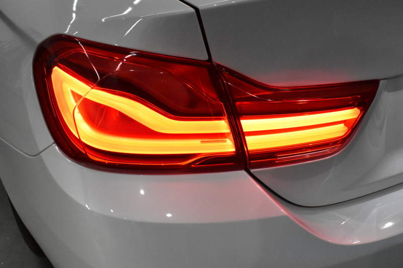 BMW Mシリーズ M4ｸｰﾍﾟ後期 MDCT ｱﾀﾞﾌﾟﾃｨﾌﾞMｻｽﾍﾟﾝｼｮﾝ ﾋｰﾀｰ付ﾌﾞﾗｯｸ革 ｶｰﾎﾞﾝR&ｲﾝﾃﾘｱ  HUD ｱﾀﾞﾌﾟﾃｨﾌﾞﾍｷｻｺﾞﾅﾙLEDﾍｯﾄﾞﾗｲﾄ 7速DCT ｵﾌﾟｼｮﾝ19AW 衝突軽減ﾌﾞﾚｰｷ 車線変更&車線逸脱&歩行者警告  ﾌﾙｾｸﾞ 前後PDC Bｶﾒﾗ 2年保証