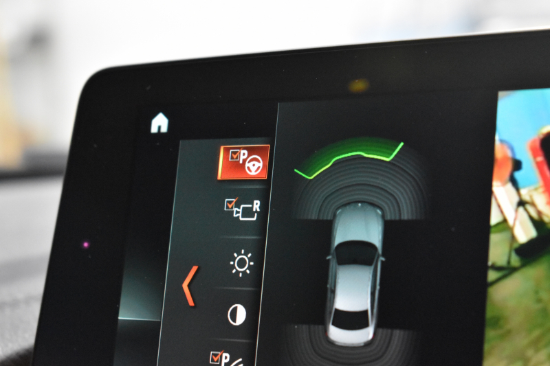 BMW 2シリーズ M240i LCI後期 直6ﾀｰﾎﾞ 340馬力 ﾍｷｻｺﾞﾅﾙLEDﾍｯﾄﾞﾗｲﾄ 追従ACC ﾋｰﾀｰ付黒革 ﾀｯﾁﾊﾟﾈﾙiﾄﾞﾗｲﾌﾞHDDﾅﾋﾞ ﾌﾙｾｸﾞ Bｶﾒ Pｱｼｽﾄ 前後PDC ｱﾀﾞﾌﾟﾃｨﾌﾞMｻｽ 大型ﾌﾞﾚｰｷｼｽﾃﾑ 車線逸脱&歩行者警告 衝突軽減ﾌﾞﾚｰｷ 18AW ﾊﾟﾄﾞﾙｼﾌﾄ 1ｵｰﾅｰ 2年保証